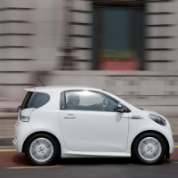 Puzzles Aston Martin Cygnet